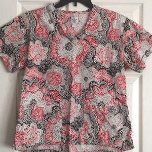 Medium scrub top